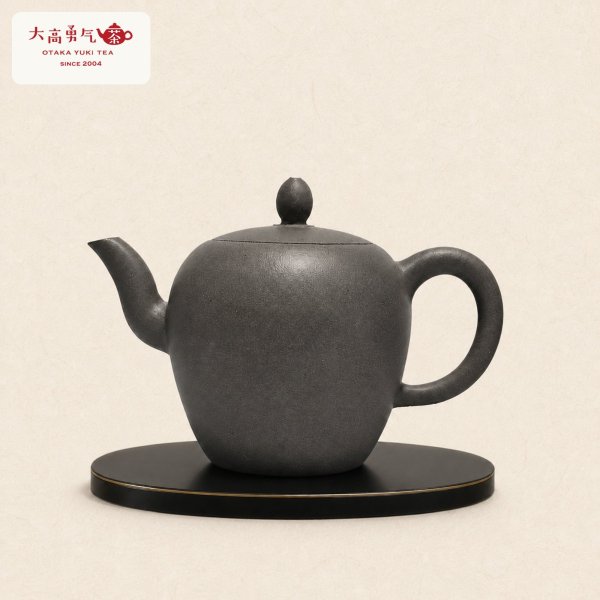 画像1: 紫砂壺｜朱泥 美人肩壺（黒色）｜約175ml（C007） (1)